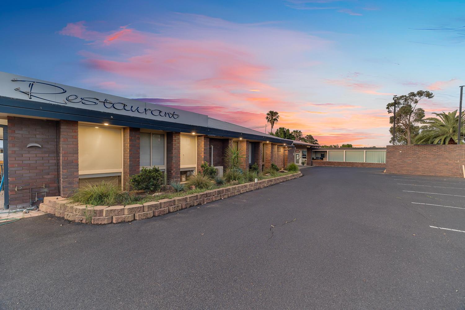 Parkview Motor Inn Parkes Extérieur photo